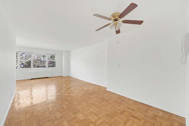 250 Garth Road 1J3, Scarsdale, NY 10583
