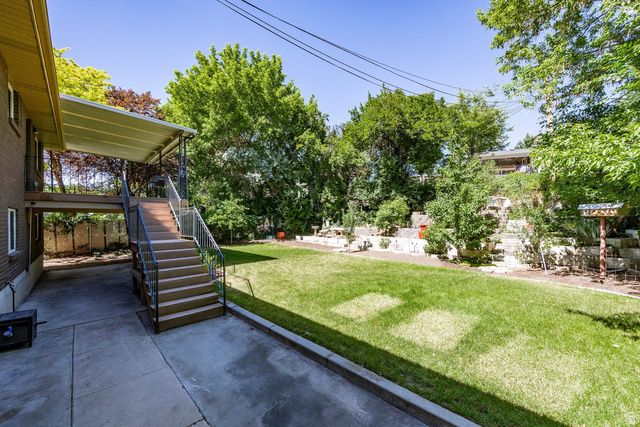 385 E BRAHMA DR, Murray, UT 84107