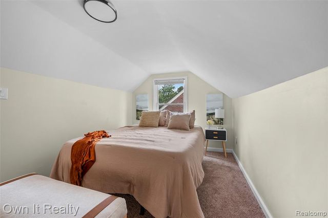 17612 Plainview Avenue, Detroit, MI 48219