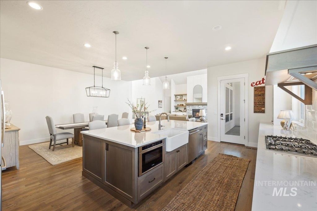 8101 W Mirror Pond Dr, Boise, ID 83714 photo 14