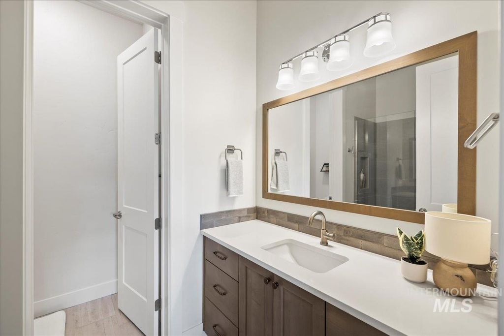 8101 W Mirror Pond Dr, Boise, ID 83714 photo 28