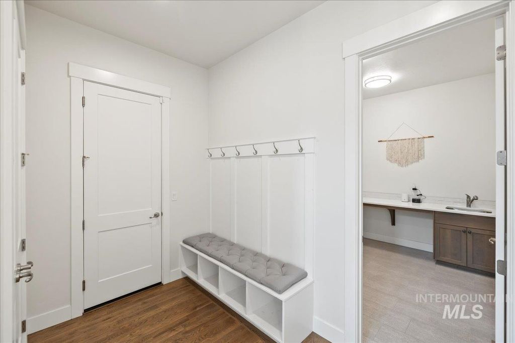 8101 W Mirror Pond Dr, Boise, ID 83714 photo 33