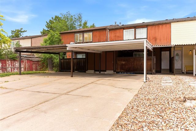 1944 E WILLOW WOOD LN, Ogden, UT 84403