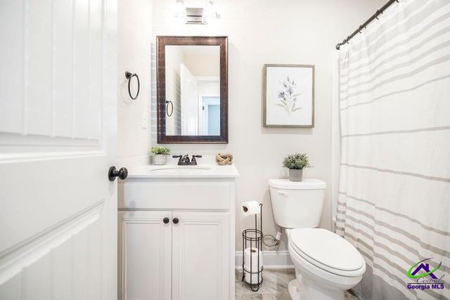 108 Chatham Ct, Byron, GA 31008