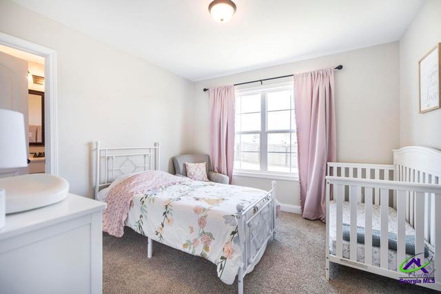 108 Chatham Ct, Byron, GA 31008