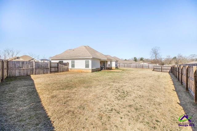 108 Chatham Ct, Byron, GA 31008