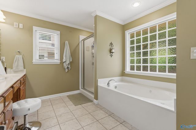 2117 Shades Crest Road SE, Huntsville, AL 35801
