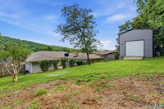 2117 Shades Crest Road SE, Huntsville, AL 35801