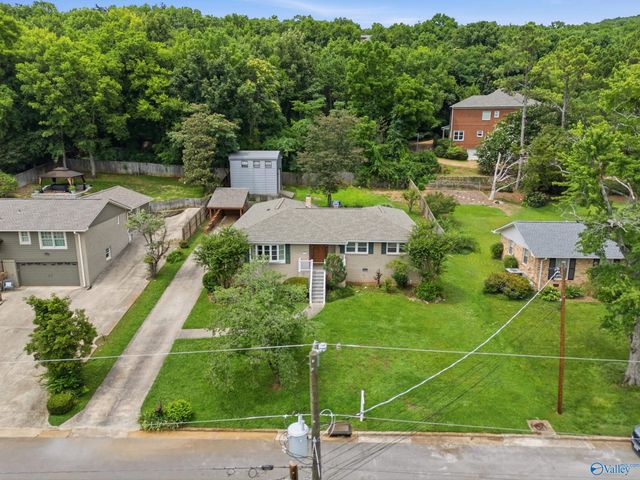 2117 Shades Crest Road SE, Huntsville, AL 35801