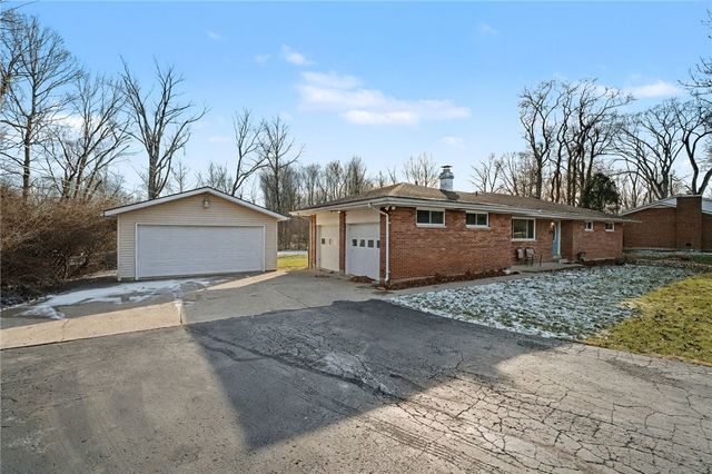 3436 S Dakar Drive, Beavercreek, OH 45431