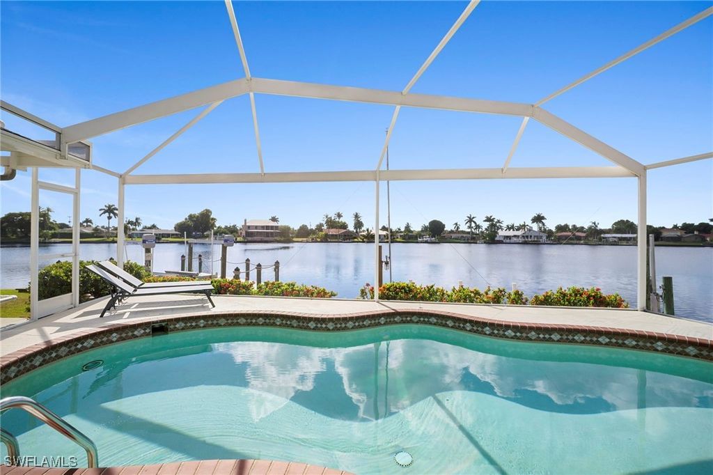 4530 W Coral CIR, Fort Myers, FL 33903