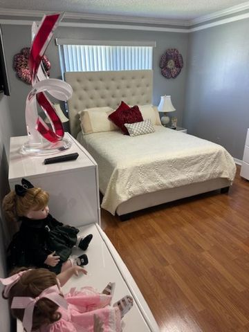 6768 N 10th Ave Avenue N 210, Lake Worth, FL 33467