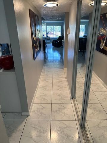 6768 N 10th Ave Avenue N 210, Lake Worth, FL 33467