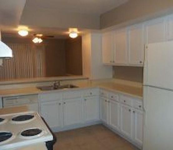 6701 Dickens Ferry Road 124, Mobile, AL 36608