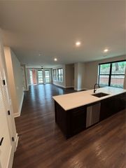3250 Fairmount Street 2107, Dallas, TX 75204
