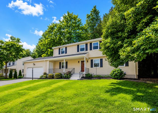 132 Hollyberry Lane, Plainville, CT 06062