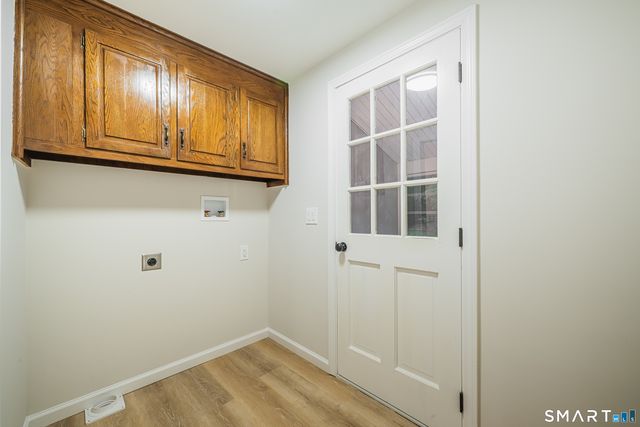 132 Hollyberry Lane, Plainville, CT 06062