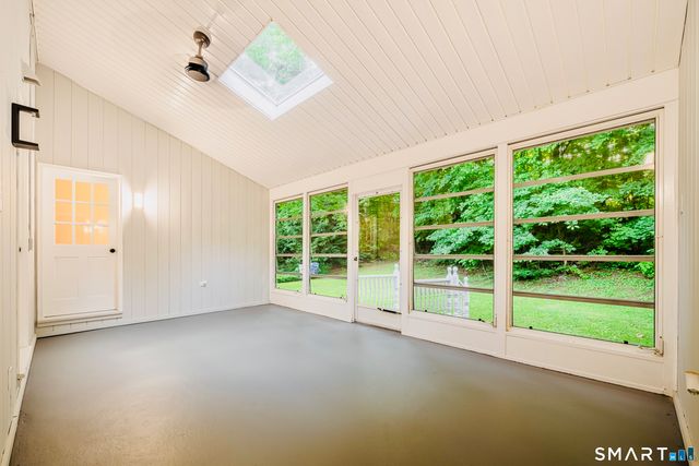 132 Hollyberry Lane, Plainville, CT 06062