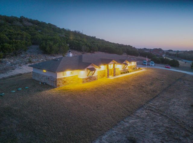 2807 Grimes Crossing RD, Copperas Cove, TX 76522