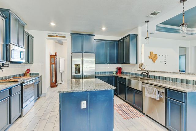 2807 Grimes Crossing RD, Copperas Cove, TX 76522