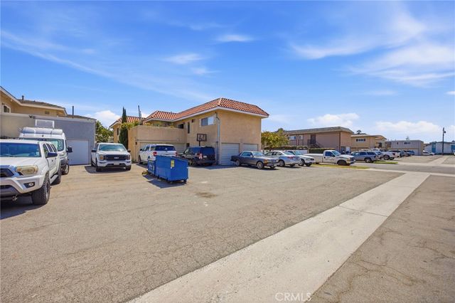 1501 Huntington Street, Huntington Beach, CA 92648
