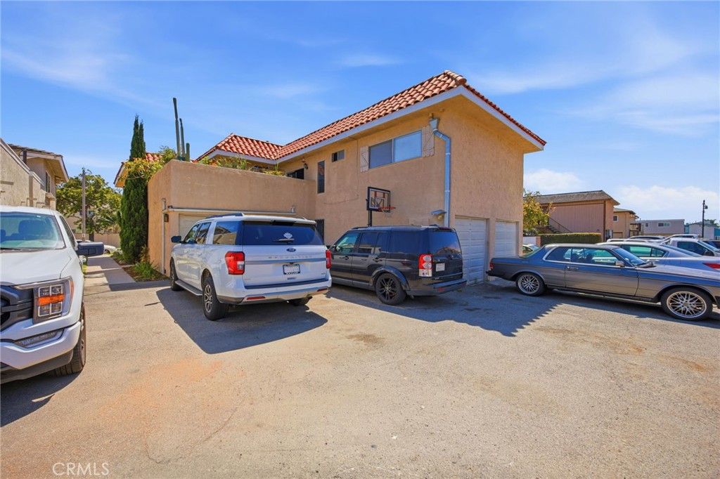 1501 Huntington Street, Huntington Beach, CA 92648 — photo 5