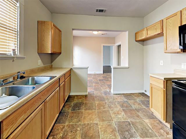 1824 Stella Avenue, Dallas, TX 75203