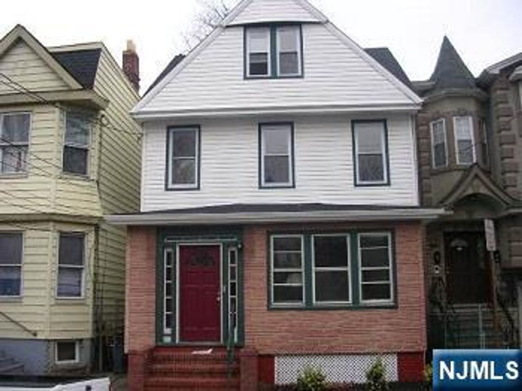 42 Mead Street, Newark, NJ 07106