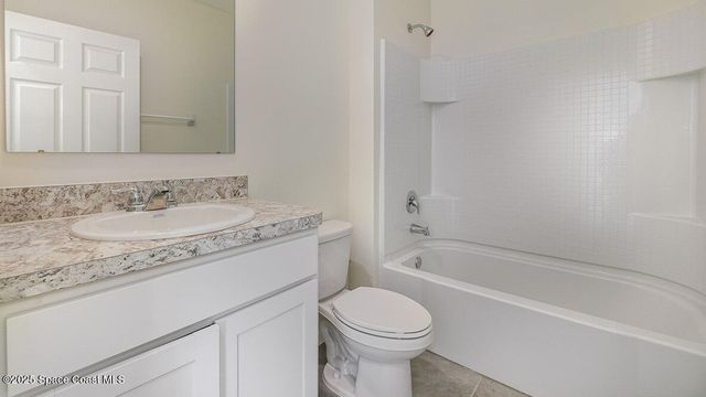 1920 Alwar Avenue SW, Palm Bay, FL 32908