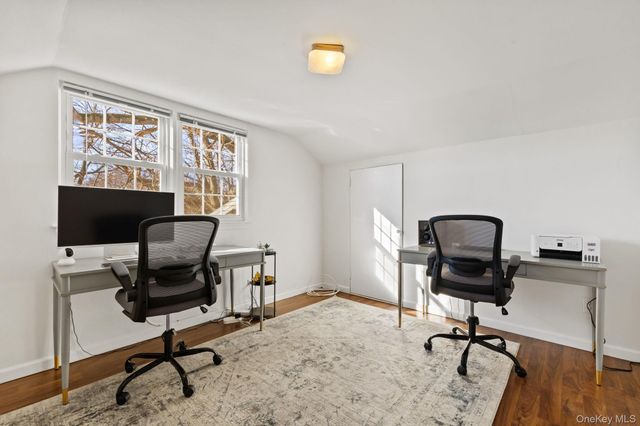 55 Edgewood Avenue, Larchmont, NY 10538