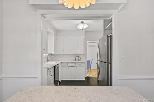 55 Edgewood Avenue, Larchmont, NY 10538