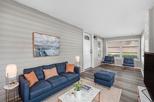 514 WALNUT STREET, Auburndale, FL 33823