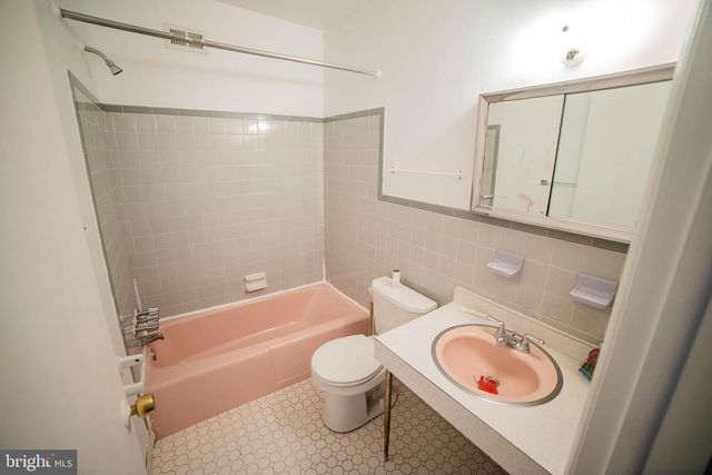 1716 NAUDAIN ST, Philadelphia, PA 19146