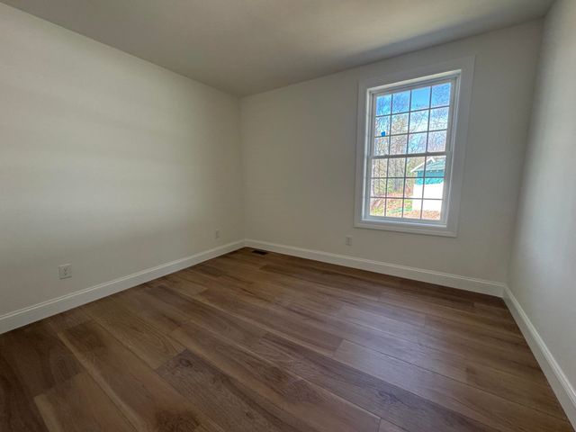 6C Dearborn Circle, Goffstown, NH 03045