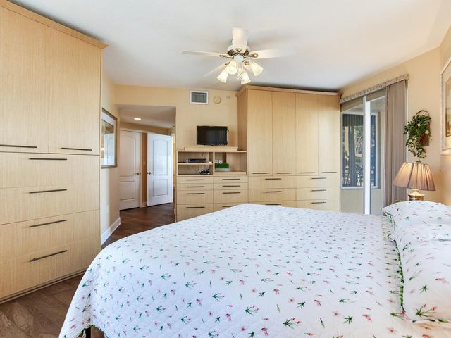 11 SAN MARCO STREET 408, Clearwater Beach, FL 33767