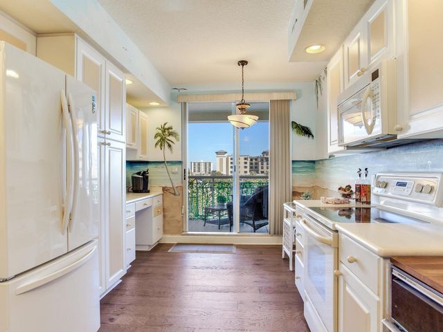 11 SAN MARCO STREET 408, Clearwater Beach, FL 33767