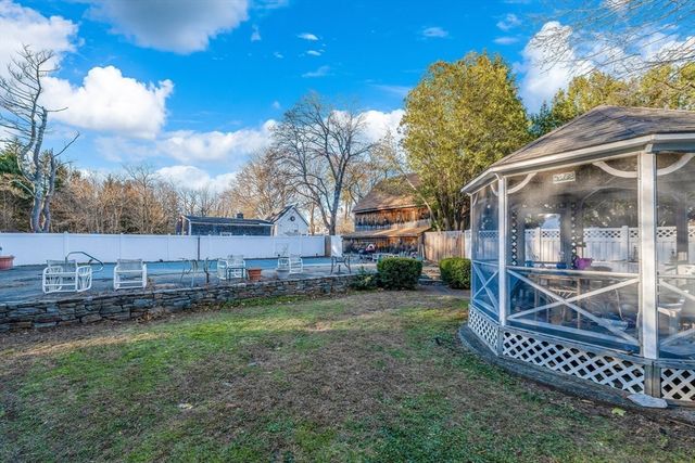 278 Main Street, Kingston, MA 02364