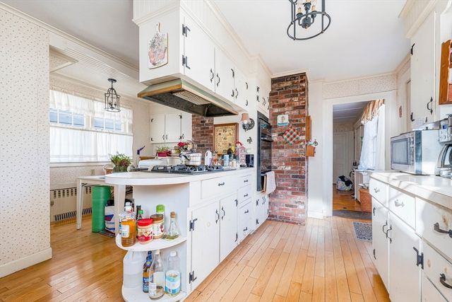 278 Main Street, Kingston, MA 02364