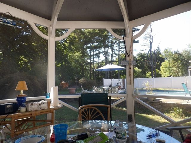 278 Main Street, Kingston, MA 02364