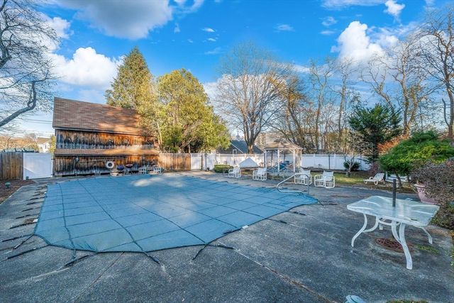 278 Main Street, Kingston, MA 02364