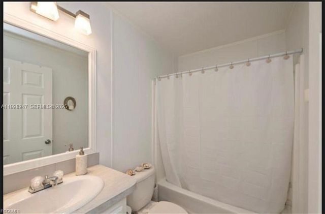 2638 ORTONA LOCKS RD, Moore Haven, FL 33471