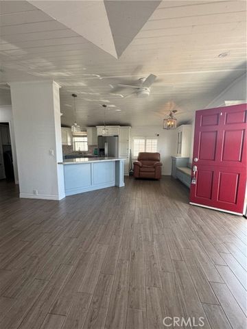 21851 Newland, Huntington Beach, CA 92646