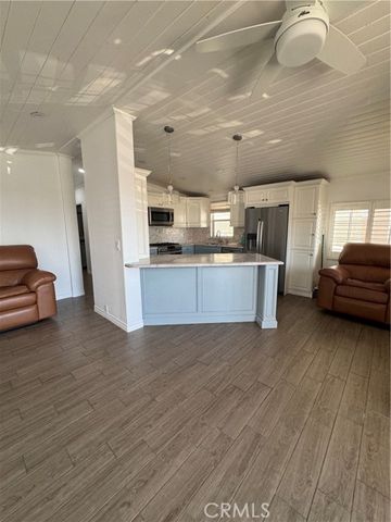 21851 Newland, Huntington Beach, CA 92646