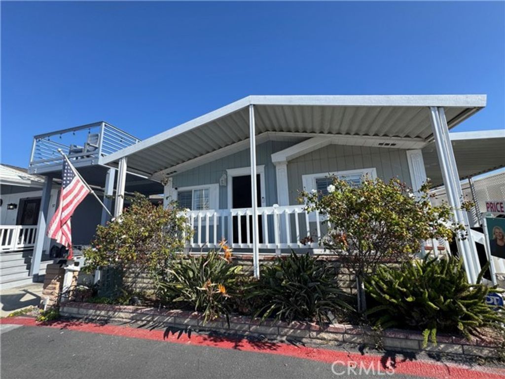 21851 Newland, Huntington Beach, CA 92646