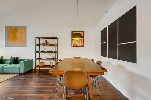 5036 South Rainbow Boulevard 204, Las Vegas, NV 89118