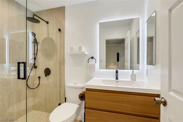 5036 South Rainbow Boulevard 204, Las Vegas, NV 89118