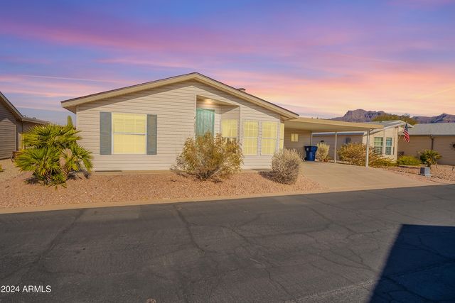 3301 S GOLDFIELD Road 2015, Apache Junction, AZ 85119