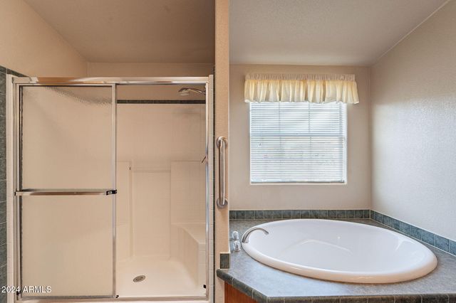 3301 S GOLDFIELD Road 2015, Apache Junction, AZ 85119