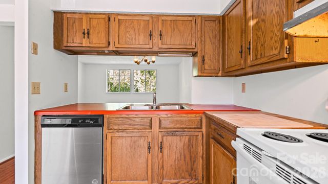 7344 Pebblestone Drive A, Charlotte, NC 28212