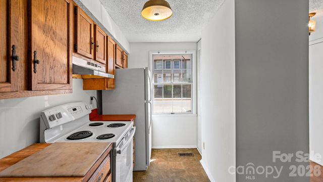 7344 Pebblestone Drive A, Charlotte, NC 28212